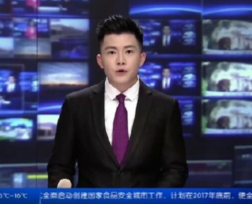 学识加成美得自然真实！温大老师像吴彦祖张震，思政老师撞脸Lisa