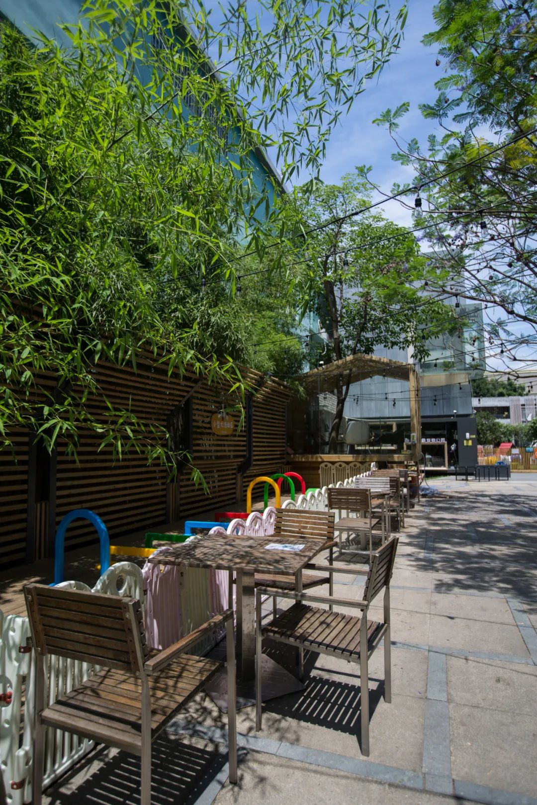 「椒霸霸×1CAKE」联名来啦！只要28.9元，和爱宠共享悠然午后