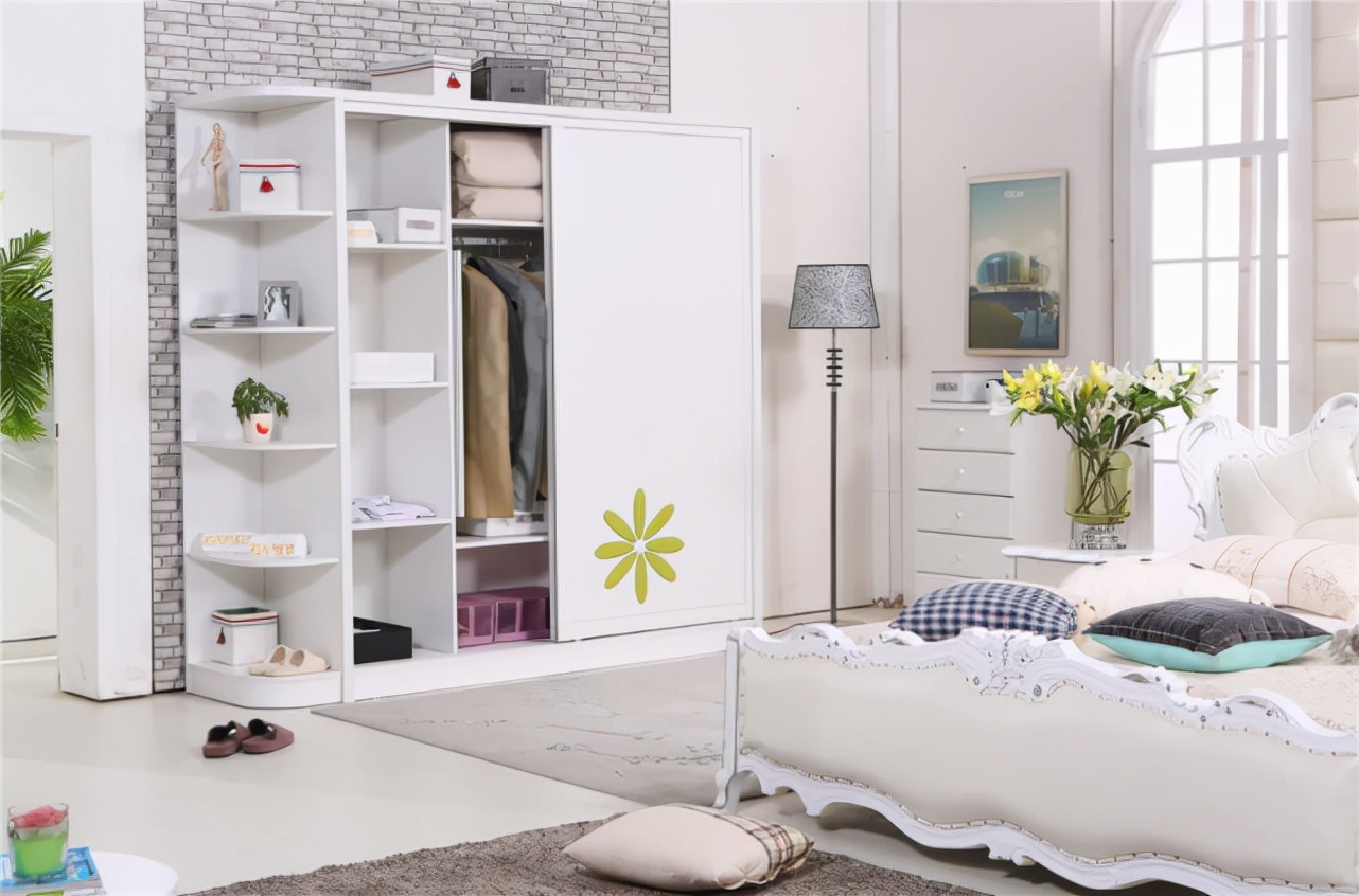 卧室隔墙衣柜怎么隔音,家装衣柜做隔墙怎么做隔音最好