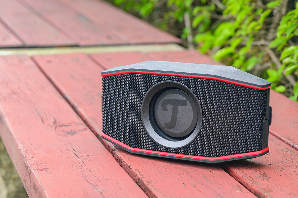 德斐尔小魔盒对比bosemini,teufel德斐尔小魔盒蓝牙音响