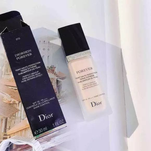 男朋友约我吃饭总是我买单,男朋友给我发了10块红包