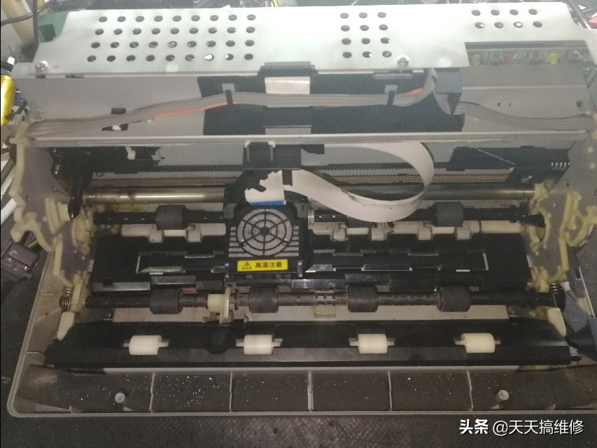 双面打印机咔咔响,hp打印机咔咔异响