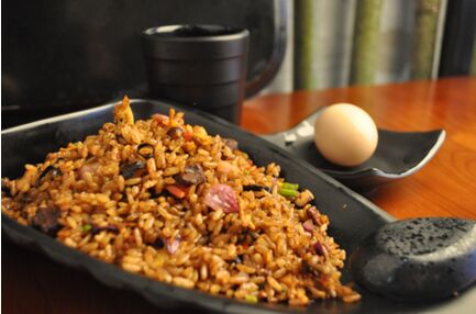 炒饭外卖店一个月3000单的利润,一碗炒饭卖1万