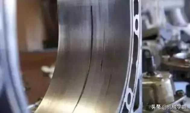 为什么假机油有油泥,为什么假机油这么多