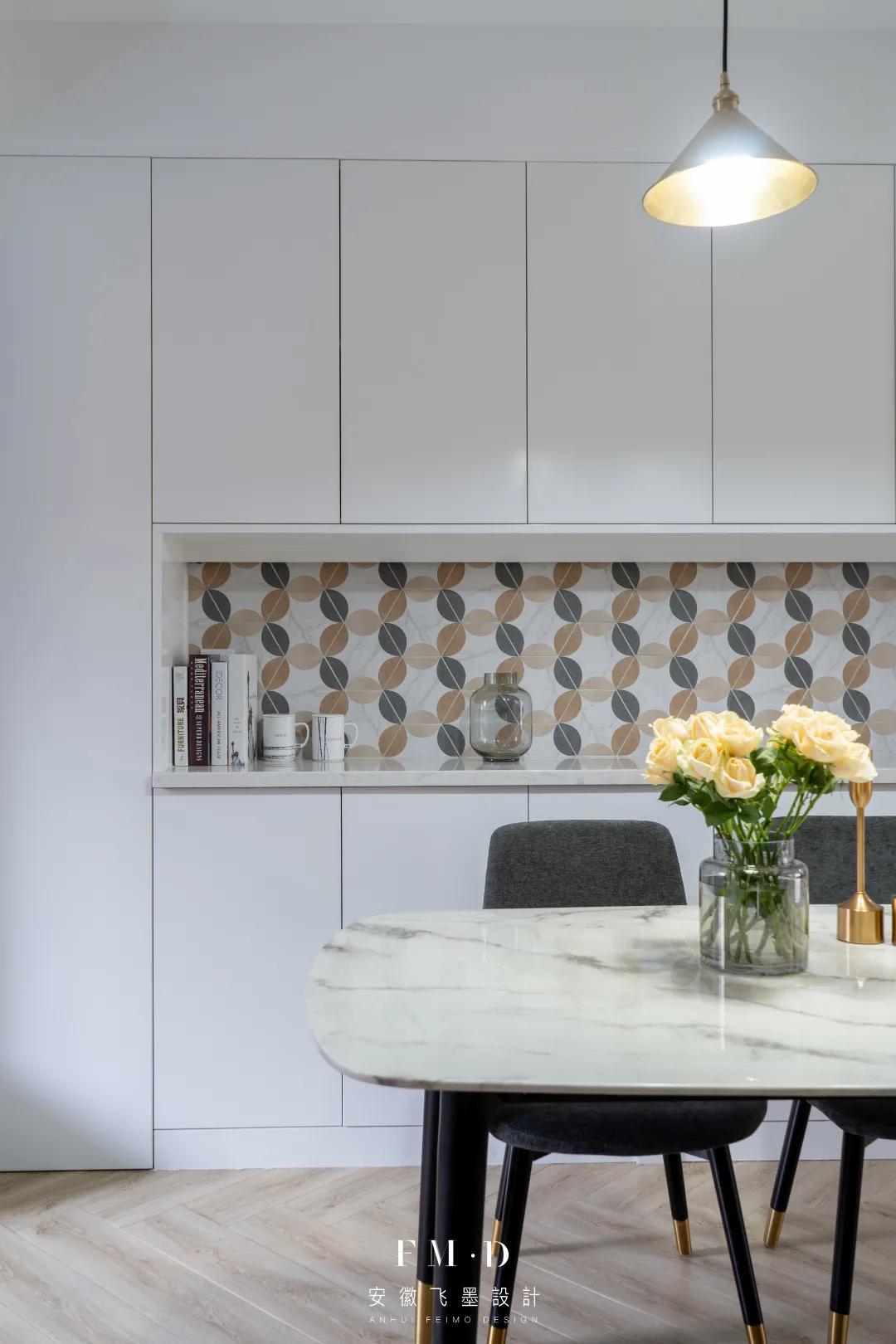 两种纯色六角砖效果图,无缝地砖叫什么砖好看点