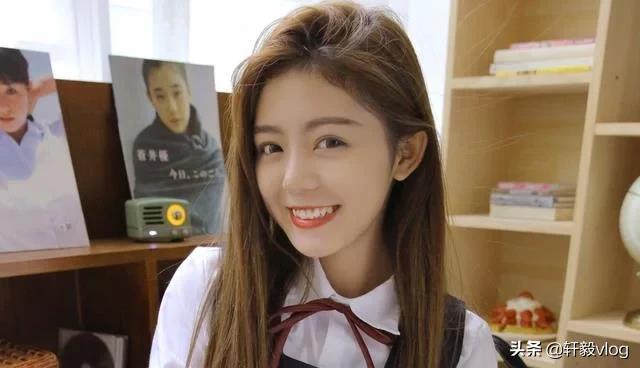 女生在学校里怎么应对大姨妈,当女生来了大姨妈在上课怎么办