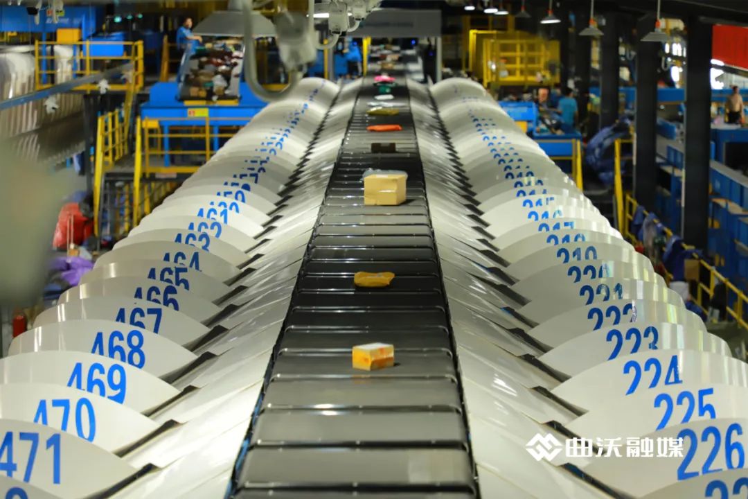 站在智创风口起飞——曲沃县“三星”公司转型记