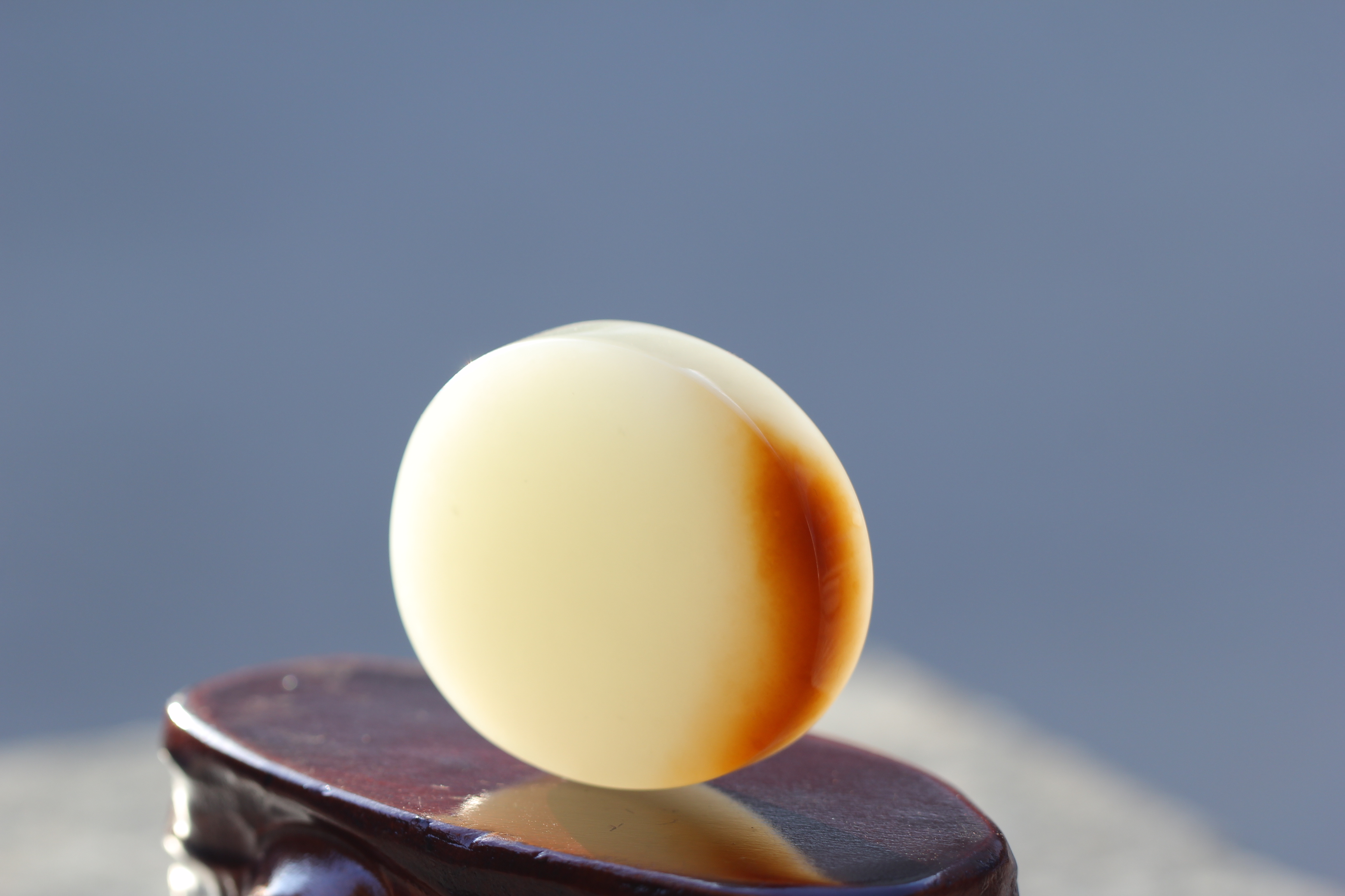 新疆山料为什么比籽料便宜,为什么玉友喜欢新疆料