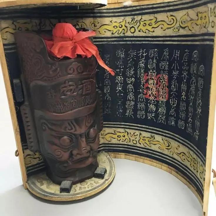 贵州脸谱酒光瓶,贵州安顺特产白酒