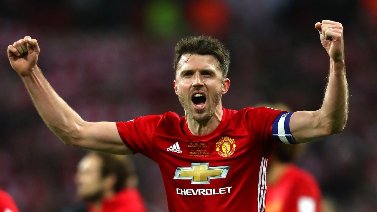 穆三年的性格特点,穆三年vs巴萨