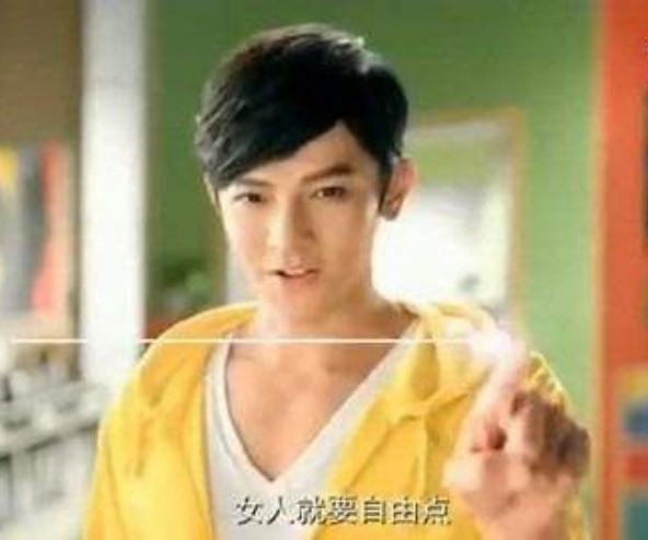 杨幂代言网袜,杨幂代言哪个品牌可乐