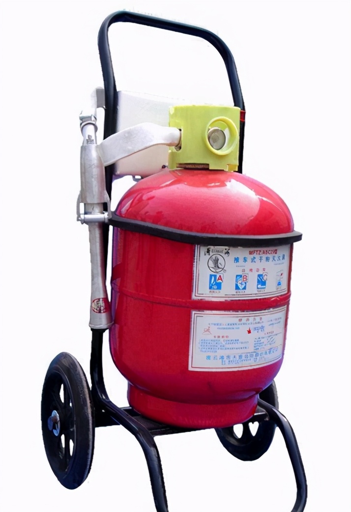 二氧化碳灭火器使用操作视频,灭火器的操作与使用示范教案