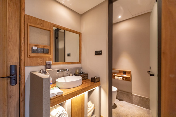 美豪酒店用3年时间,让民国府邸变身野奢酒店,就在西湖内