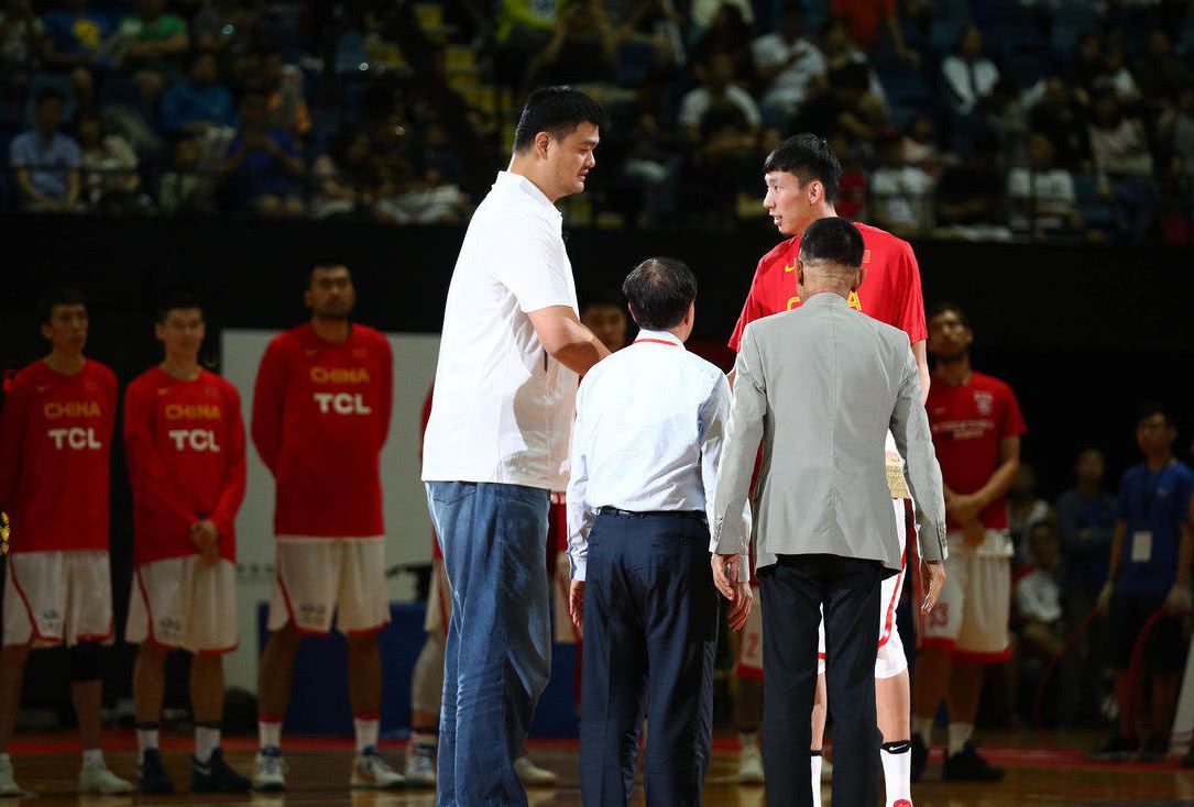 杜锋对周琦完整视频,杜锋评价周琦完整视频