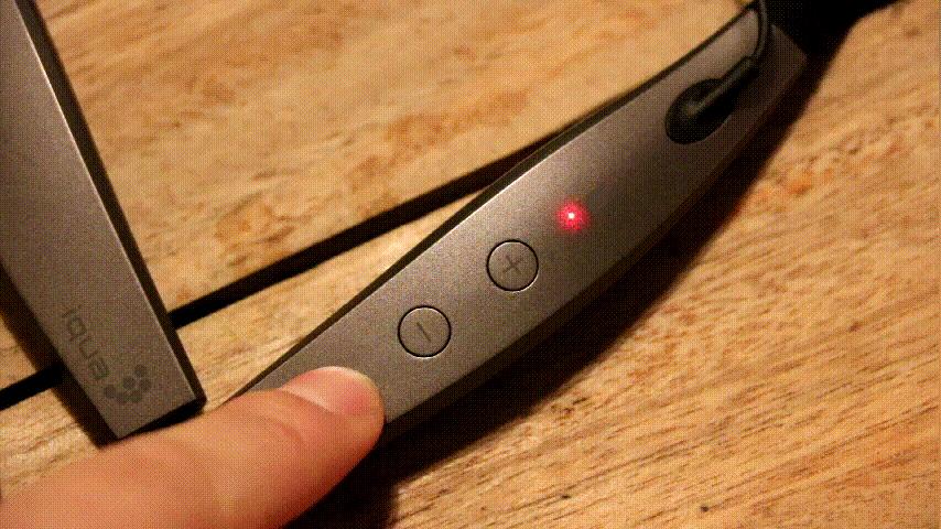 运动时怎么可以没有音乐！iquaG38耳机颜值和音质就很不错