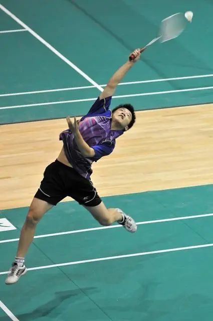 羽毛球爱好者已超3亿人，细数羽毛球运动的5大好处