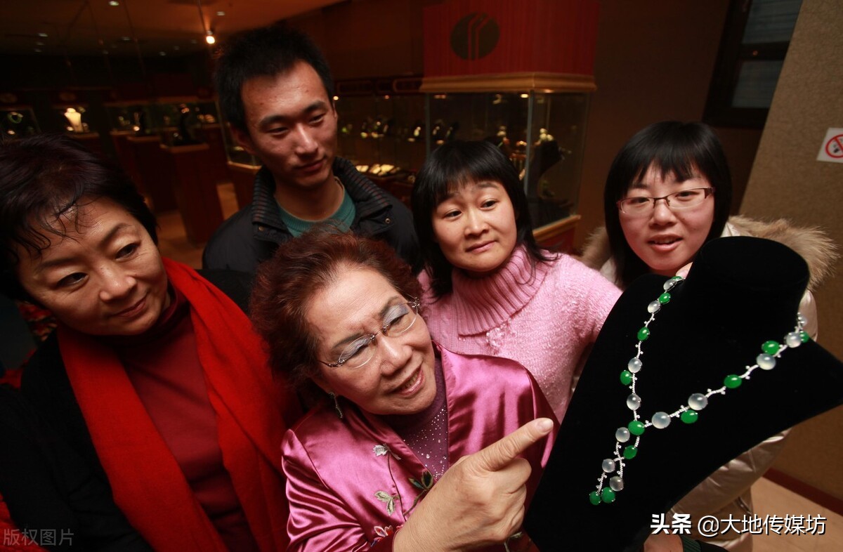 瑞丽最小缅语翻译志愿者,清明节云南瑞丽