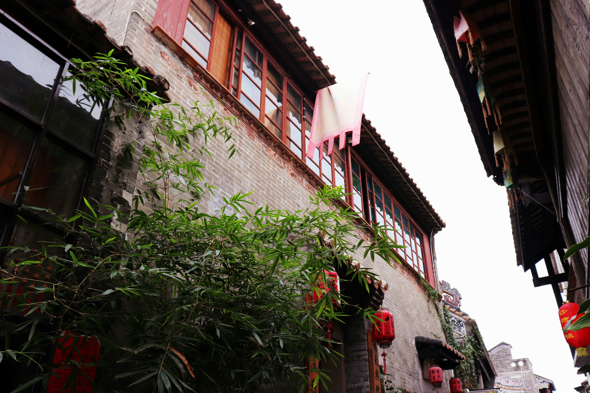 沙湾古镇位于广州的哪个位置,沙湾古镇历史文化介绍