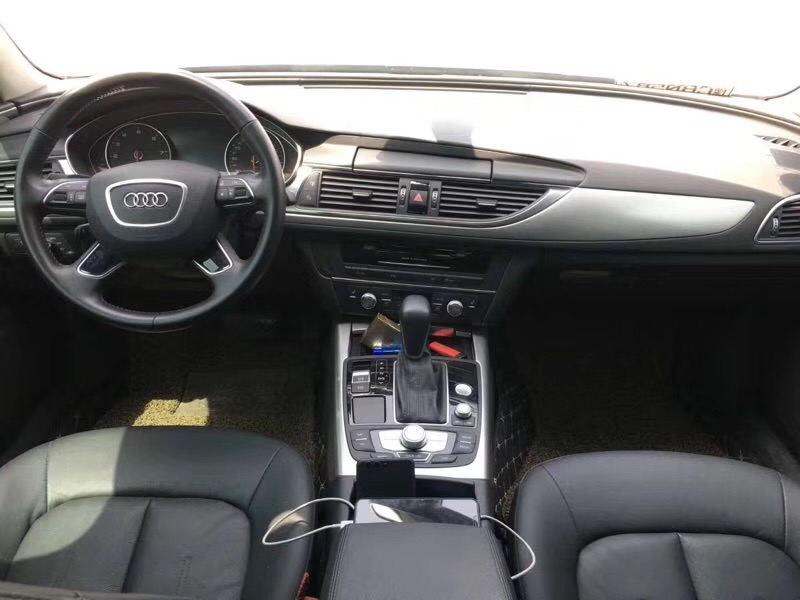 三年四万公里奥迪a6,三年5万公里的奥迪a6现在多少钱