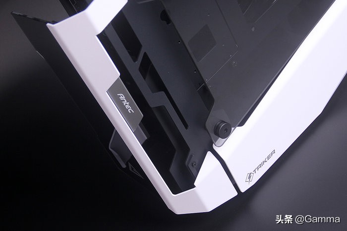 公认散热好的itx机箱,支持240水冷和RGB光控的itx机箱