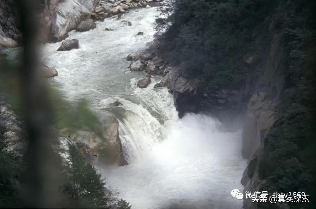 雅鲁藏布江大峡谷秘密,雅鲁藏布江大峡谷大瀑布