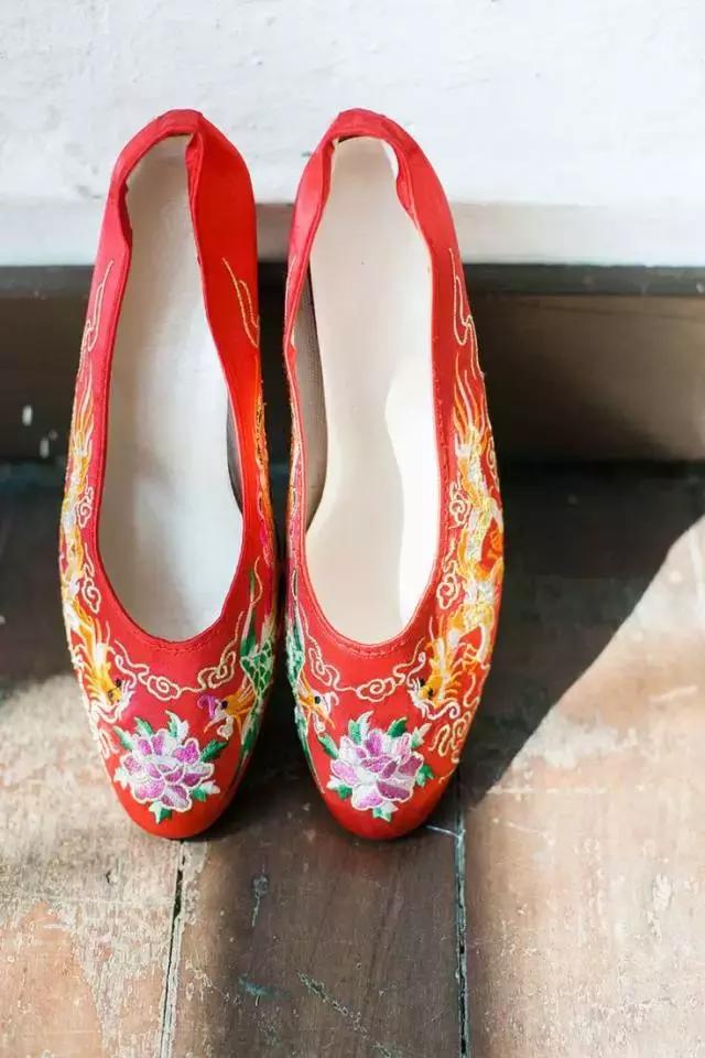 最好看的手工绣花鞋,老一辈手工艺术绣花鞋