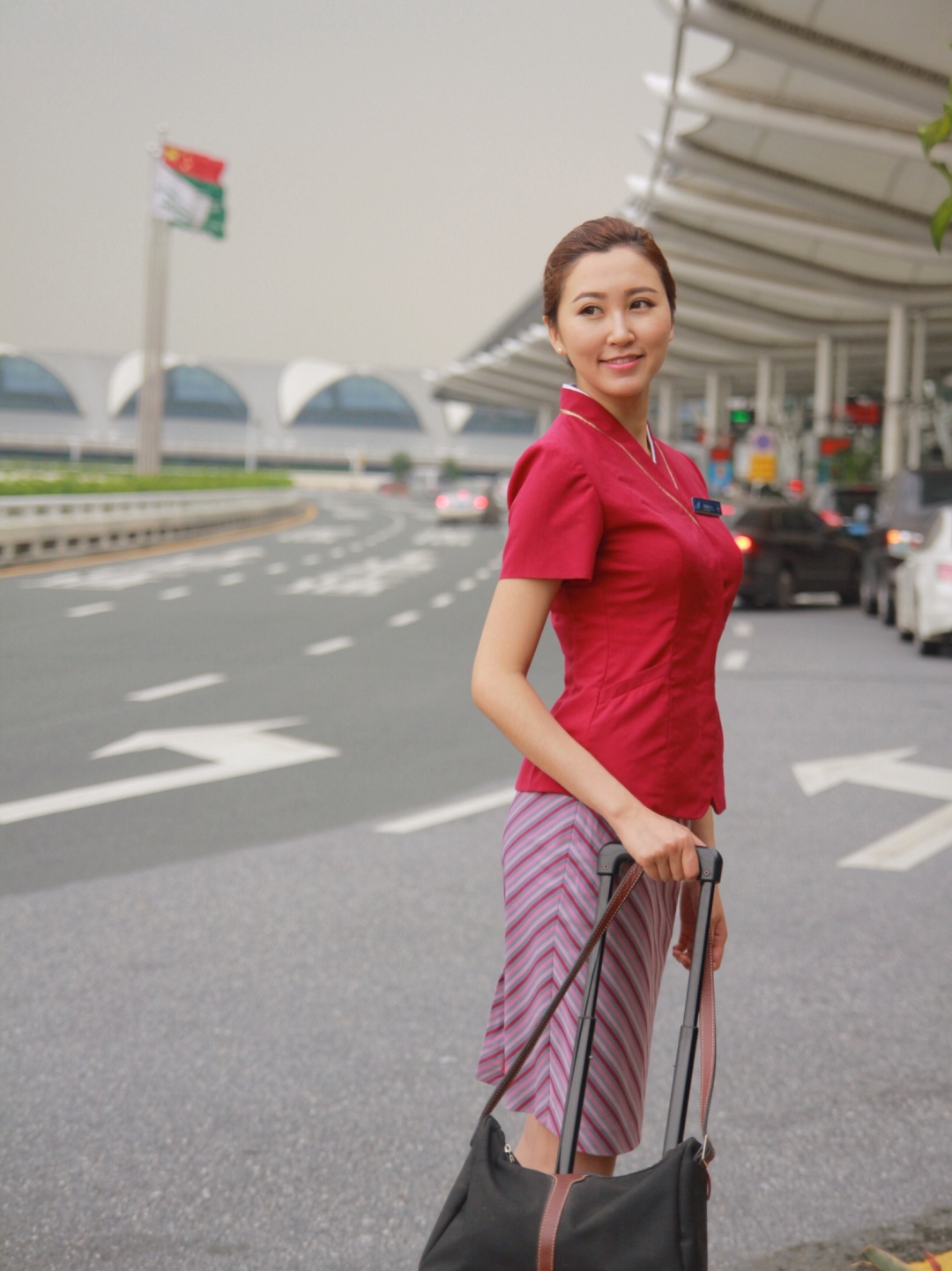 南航辞职空姐,南航空姐辞职了怎么办