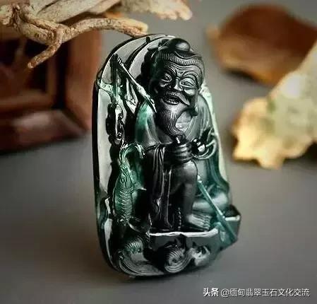 翡翠雕刻房子造型寓意,翡翠雕刻蚂蚁和虫子寓意