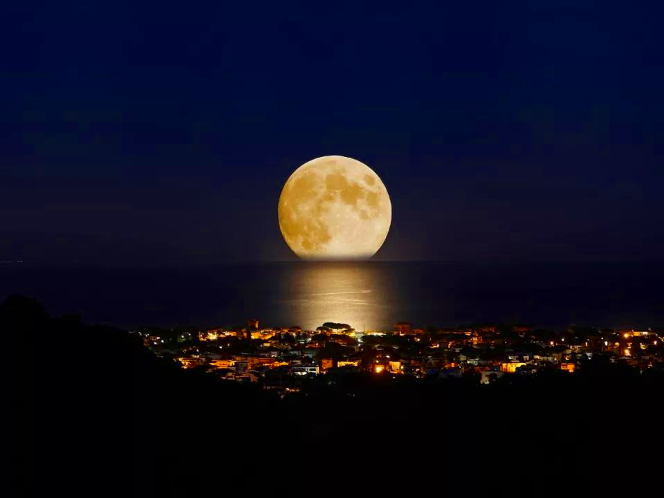 今天中秋节，老人常说：“中秋节，禁忌多”，尤其是这4点要注意