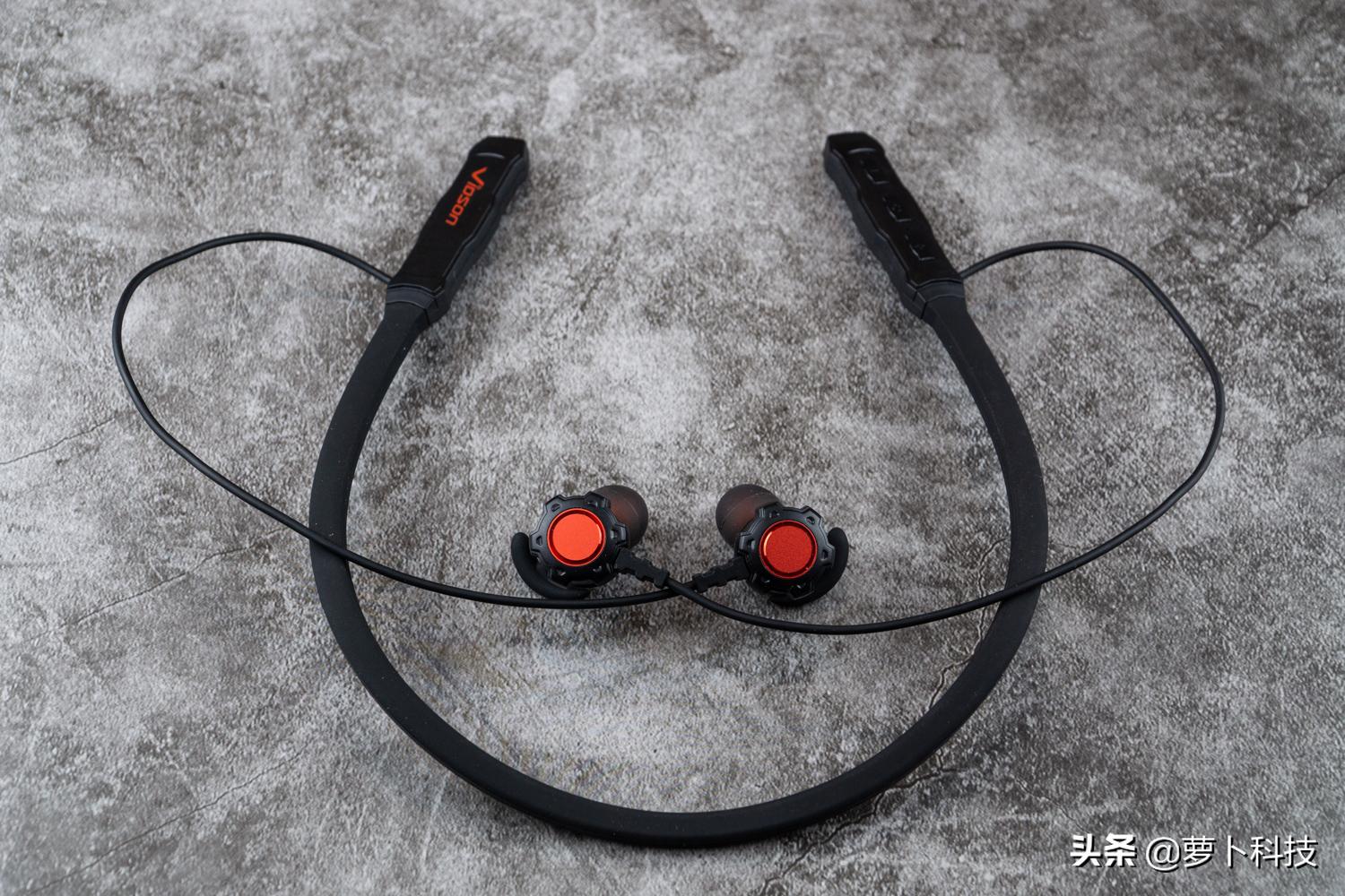 物理外挂入耳耳机,物理外挂电竞耳机