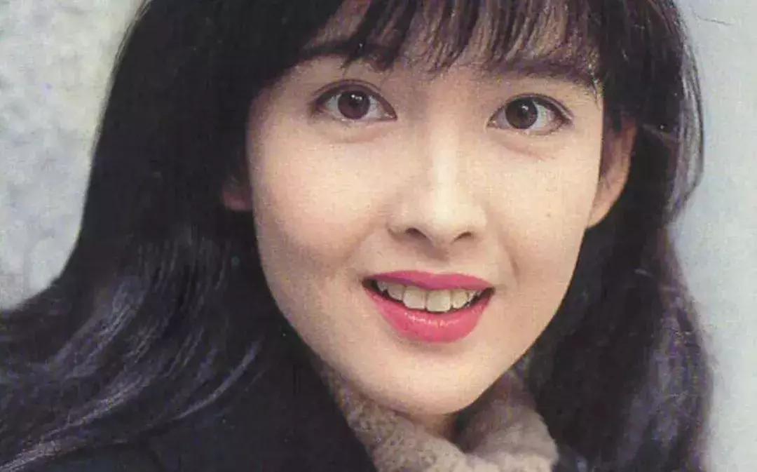 时光加了滤镜,90年代港星的美丽生活