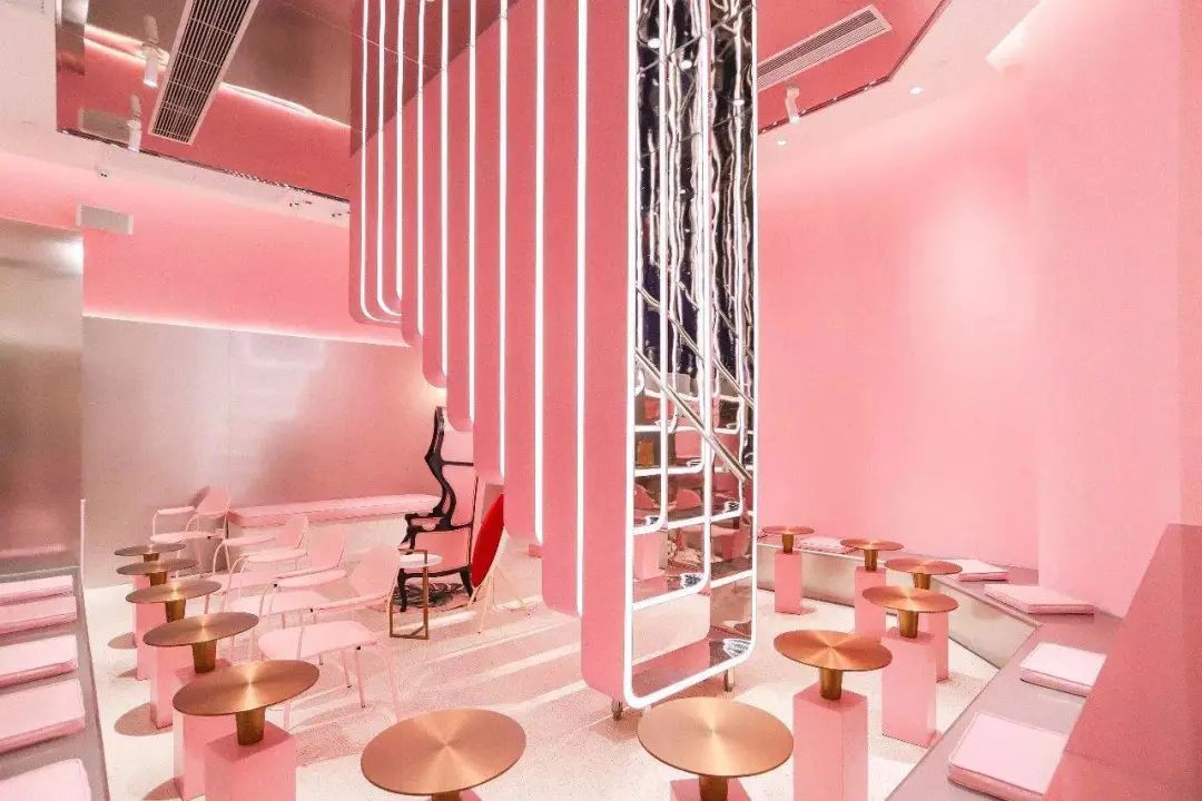 喜茶奈雪星巴克,星巴克喜茶奈雪哪个更贵