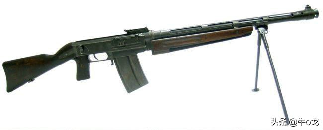 二战最好的轻机枪和重机枪,轻机枪和重机枪的区别在哪