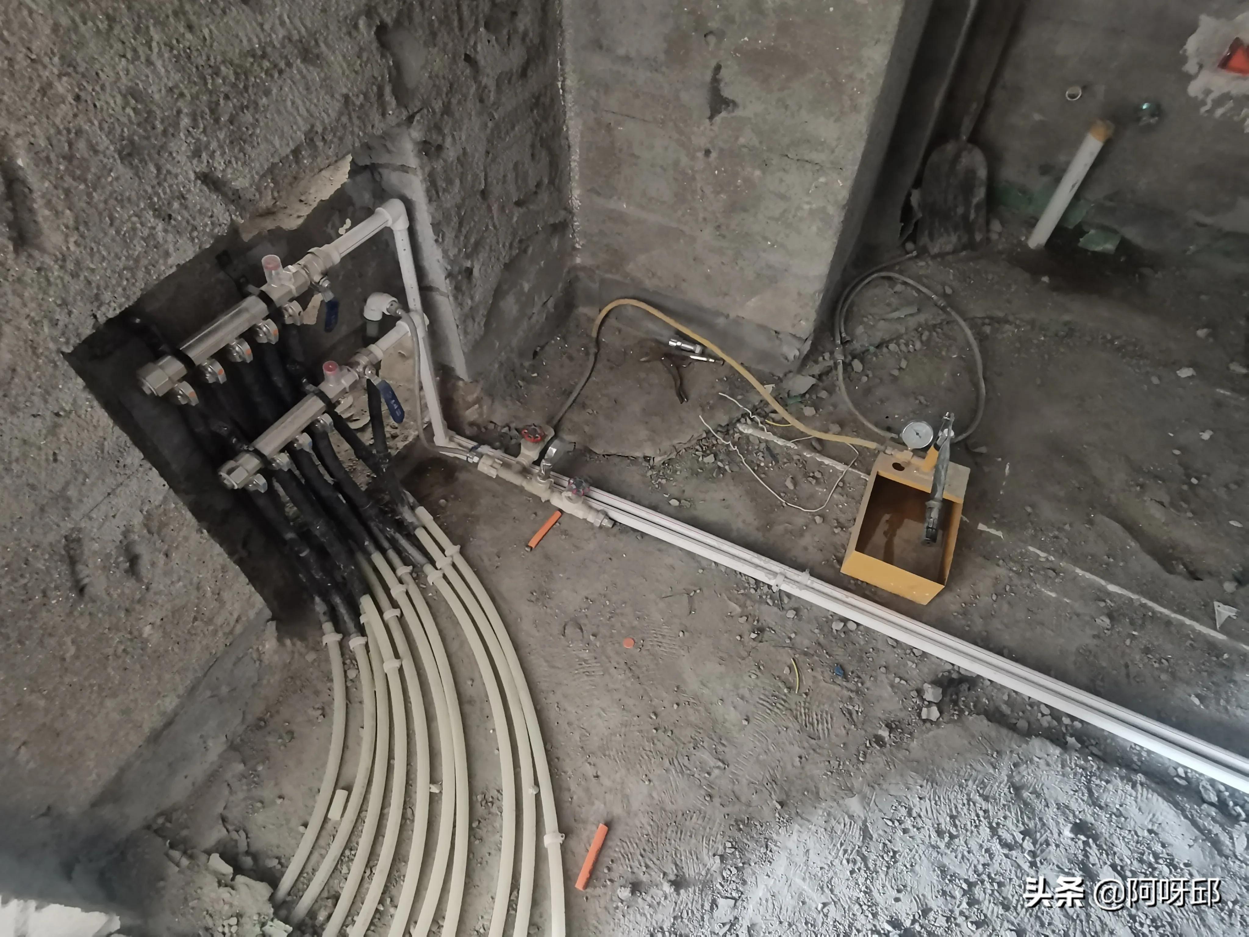 地暖打坏了可以接头吗,地暖破了热熔可靠吗