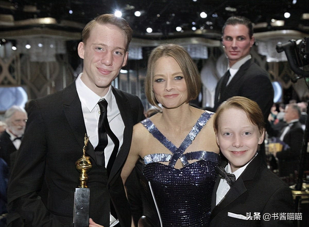 朱迪福斯特年轻,朱迪福斯特高材生