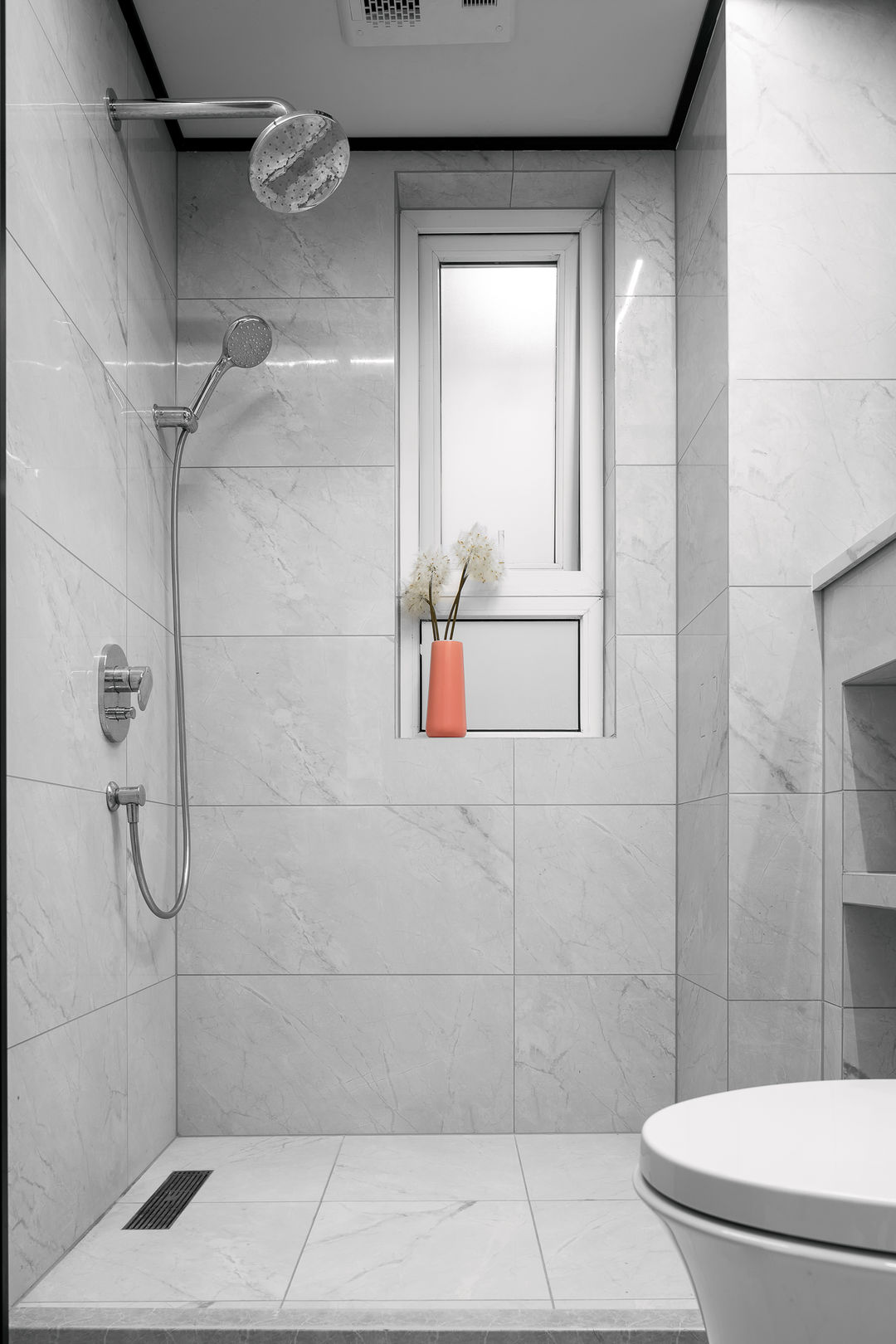 和豪华一点不沾边！98㎡三房，却让人百看不厌，尤其是客厅