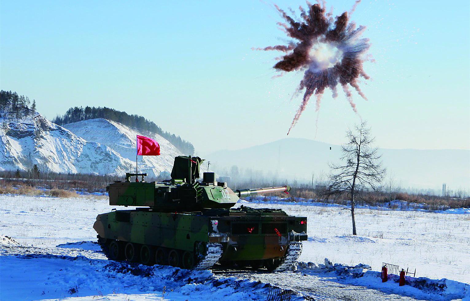 中国15式坦克最新改型,我国最新15式坦克