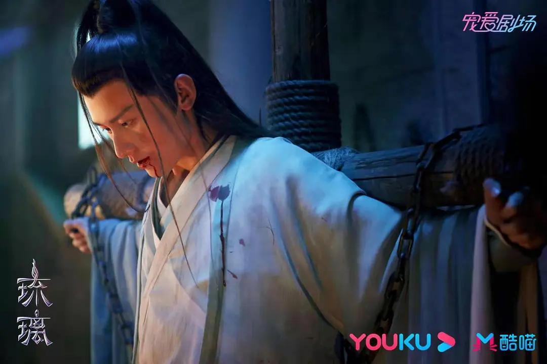 没有耽改剧的夏天，演员们都在靠什么乘风破浪？