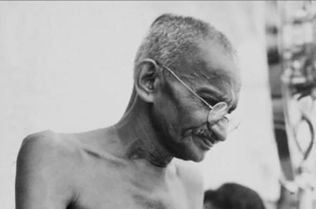 甘地之后,再无甘地,被撕裂的印度也再没愈合过