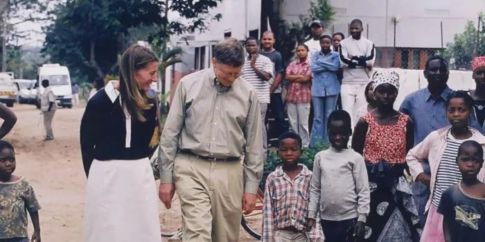 开除“盖茨夫人”:115亿红包已到账