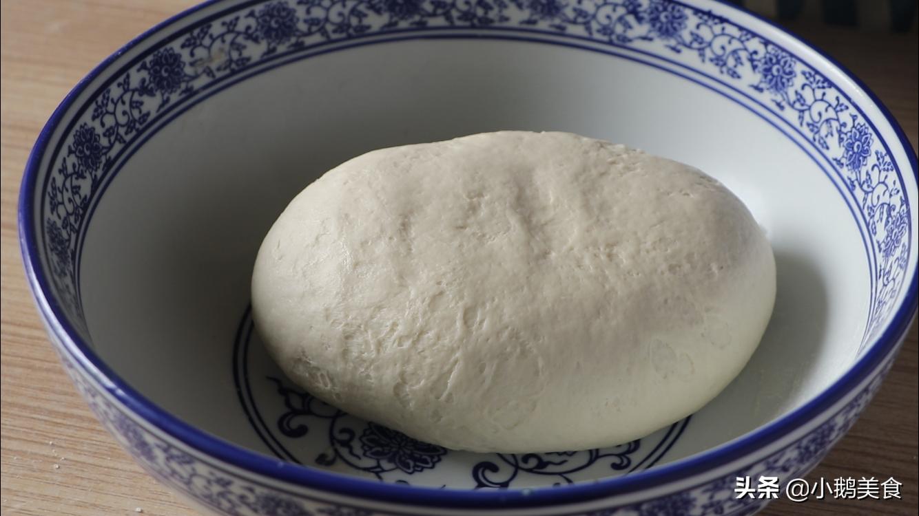 不用烤箱蒸出拉丝面包,面包怎么蒸出的松软好吃