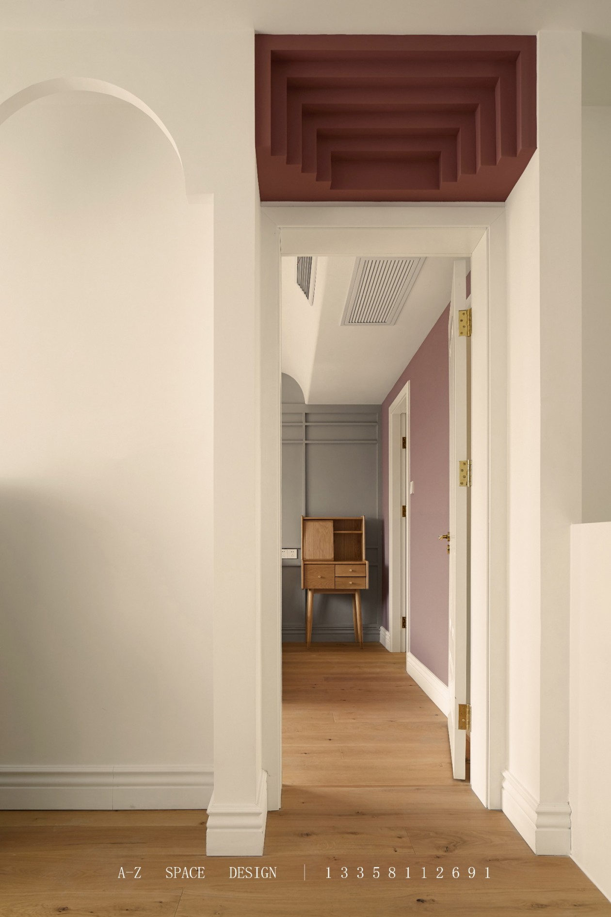 “拼一脸的缤纷染一屋的色块做最精彩的自己”原木家具最百搭