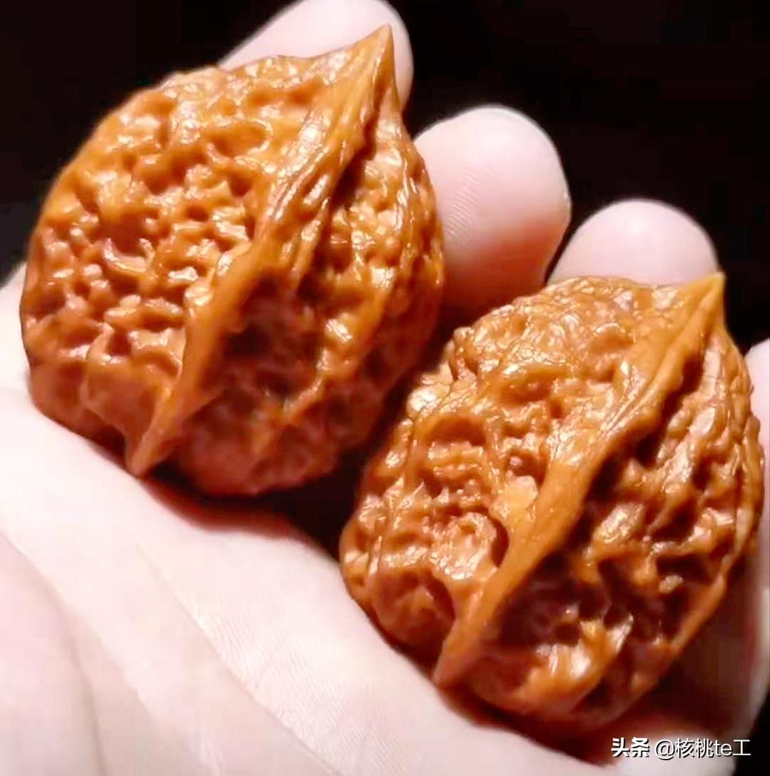 龙骨鸡心核桃是什么品种,文玩核桃鸡心属于什么品种