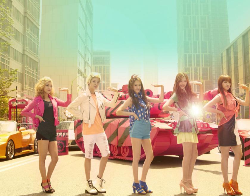 SM对待fx太狠了！“小卖部”搬迁，fx绝版CD被工作人员私卖