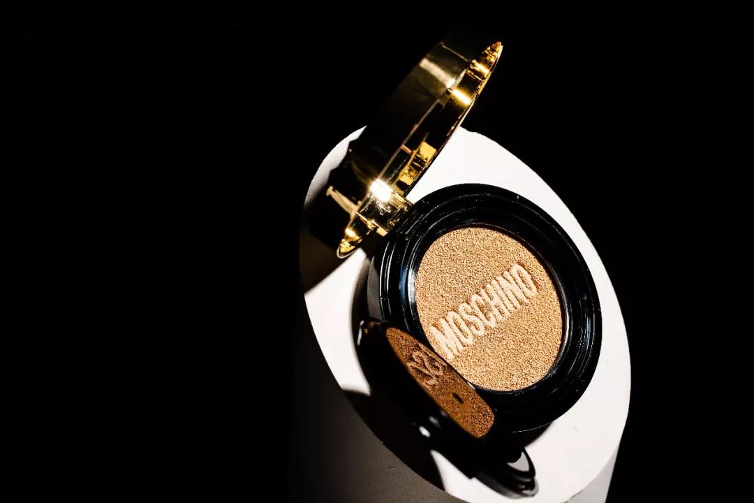 ysl閾惰壊姘斿灚10鍙峰拰20鍙峰姣旀潕浣崇惁,鏉庝匠鐞︾洿鎾棿blankme姘斿灚鑹插彿