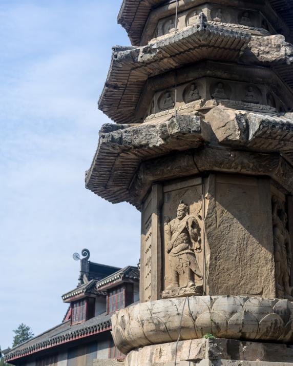 南京人气最高的3大寺庙，历史悠久，风景优美，是赏秋静心好去处