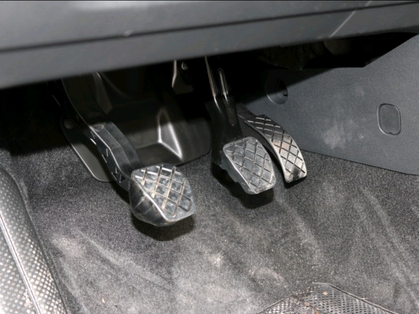 开了三年的大众朗逸还能值多少钱,开了三年朗逸换新车