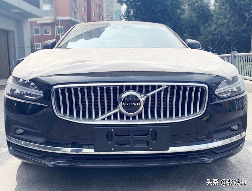 新款沃尔沃s90实车曝光,沃尔沃s90哪年上市的