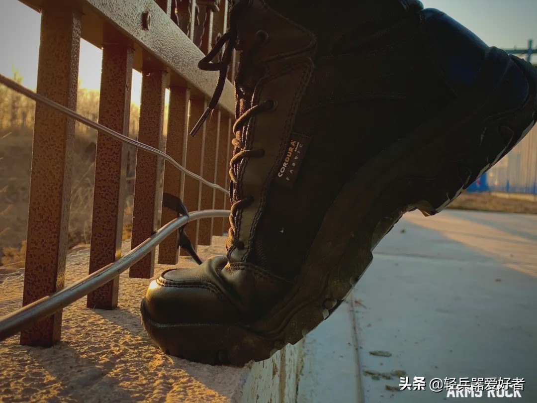 单只仅重364克！夏季战靴之选还得是“中国龙”系列呀