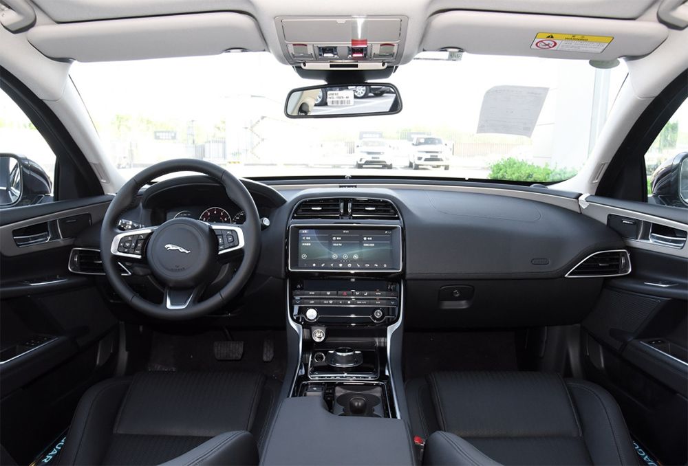 2020捷豹xel问题真的很多吗,捷豹xel2020款对比凯迪拉克ct5